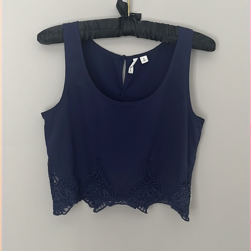 Frenchi lace crop top